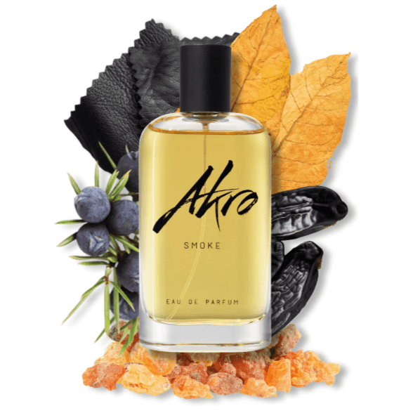 Smoke di Akro – fragranza al tabacco con foglie di tabacco, betulla, benzoino e fava tonka, fedele e avvolgente, per chi ama i profumi con carattere.